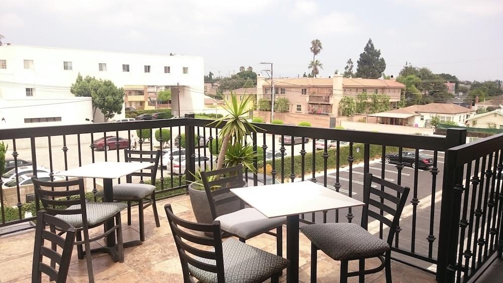 Ramada By Wyndham Culver City 3* Los Angeles