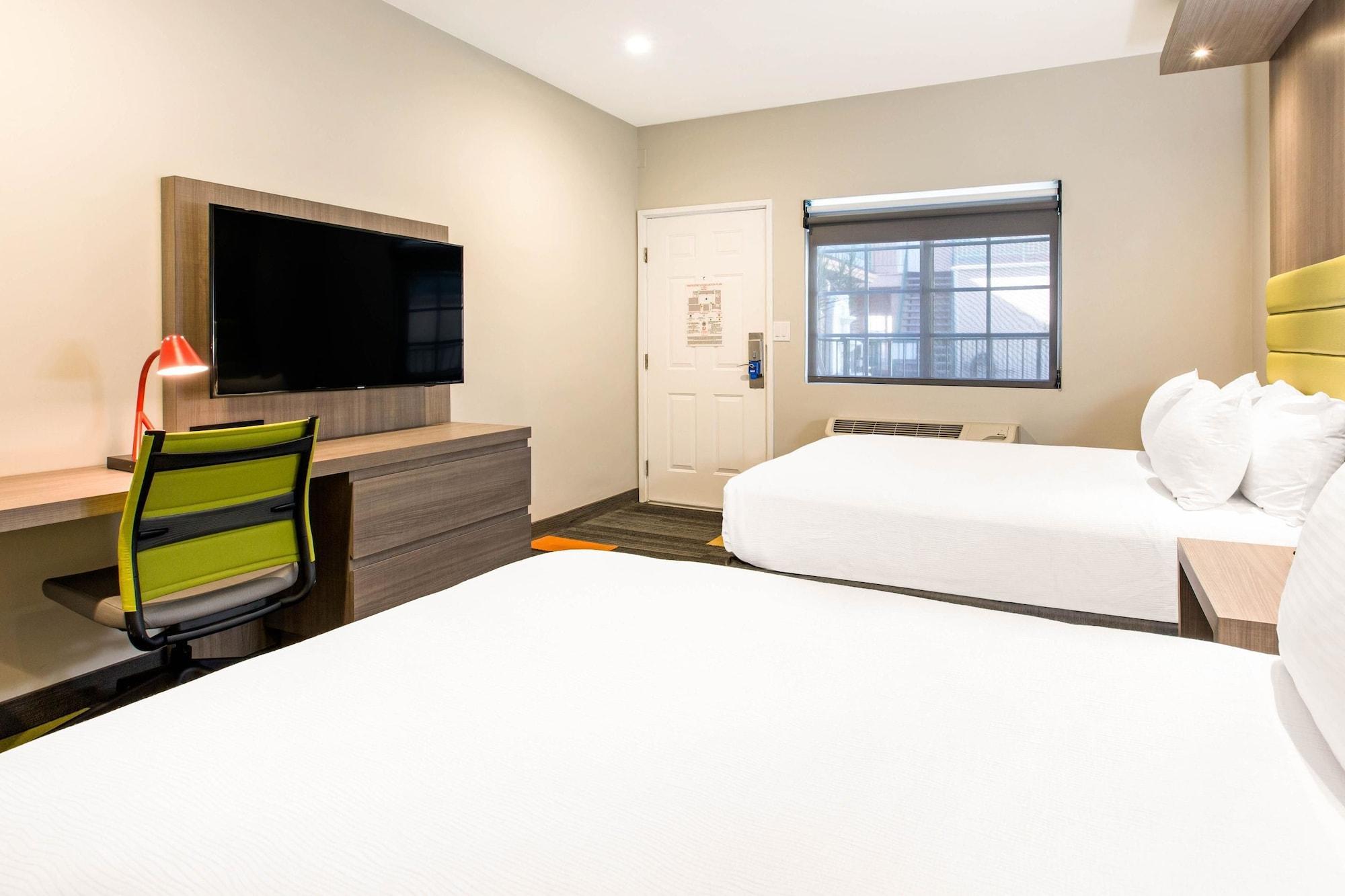 Inn Rodeway Near Melrose Ave Los Angeles