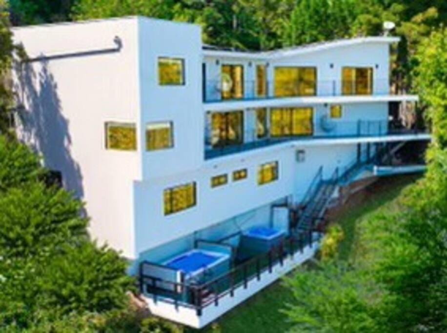 Hollywood Hills Dream Mansion Villa *