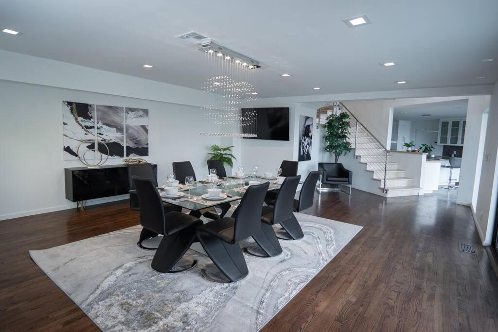 Hollywood Hills Dream Mansion Los Angeles