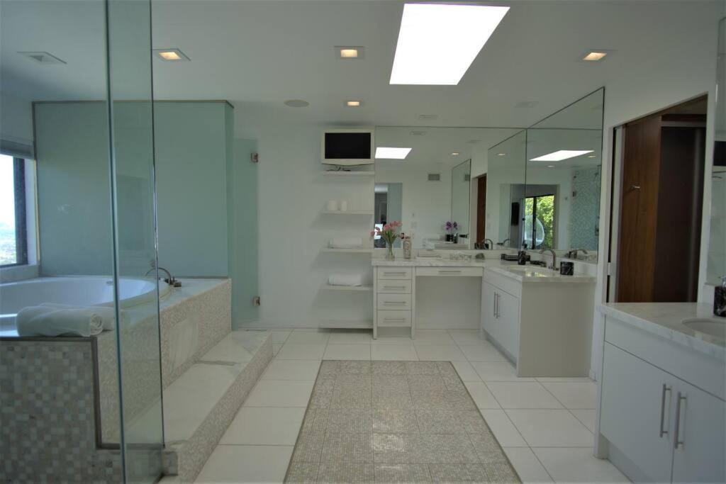 Villa Hollywood Hills Dream Mansion Los Angeles