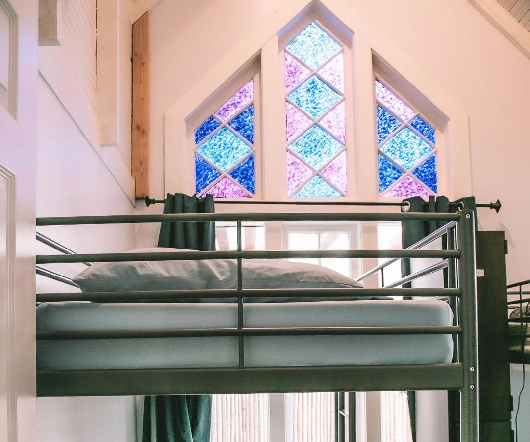 Rumi Hostel Los Angeles