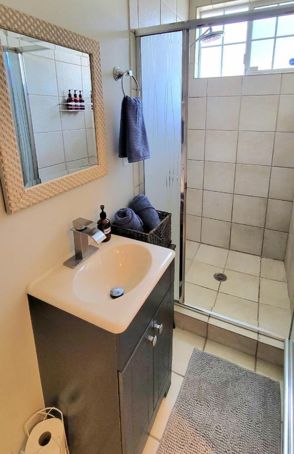 Holiday home Large 1-bedroom With Kitchen In Encino Los Angeles