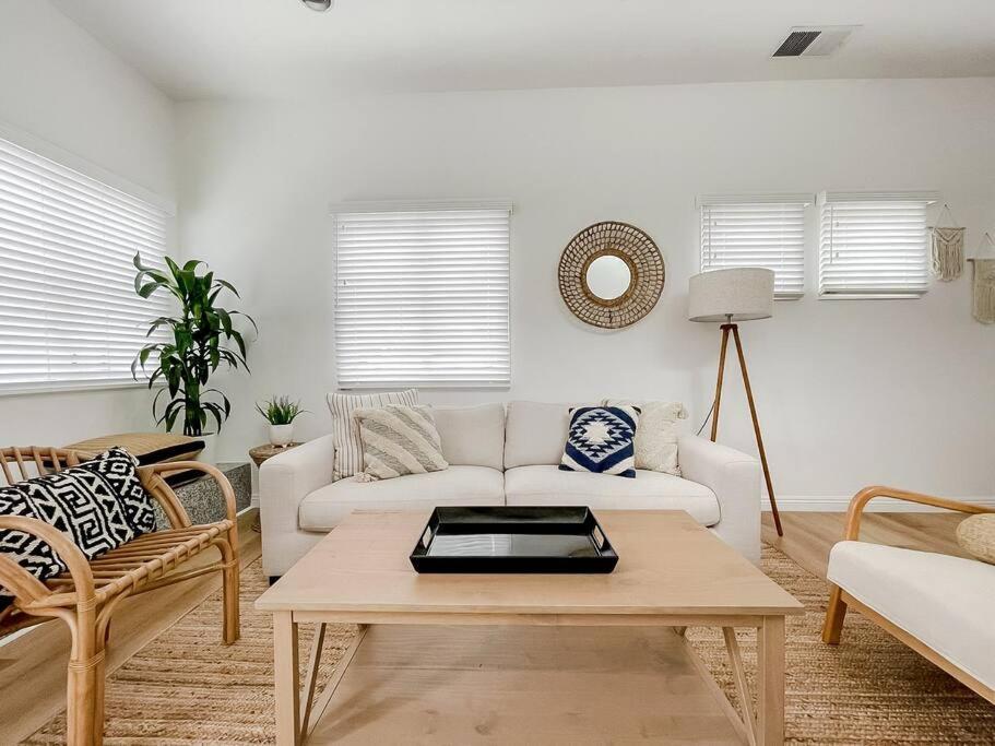 Prime 2bd/3ba - Venice Beach