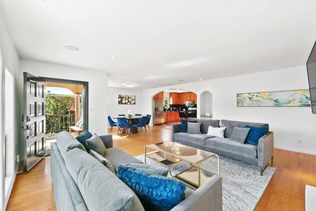 Beverly Grove Spanish Oasis With Pool & Parking *