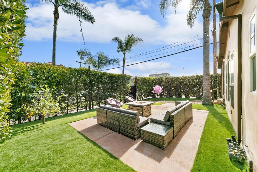 Beverly Grove Spanish Oasis With Pool & Parking Los Angeles