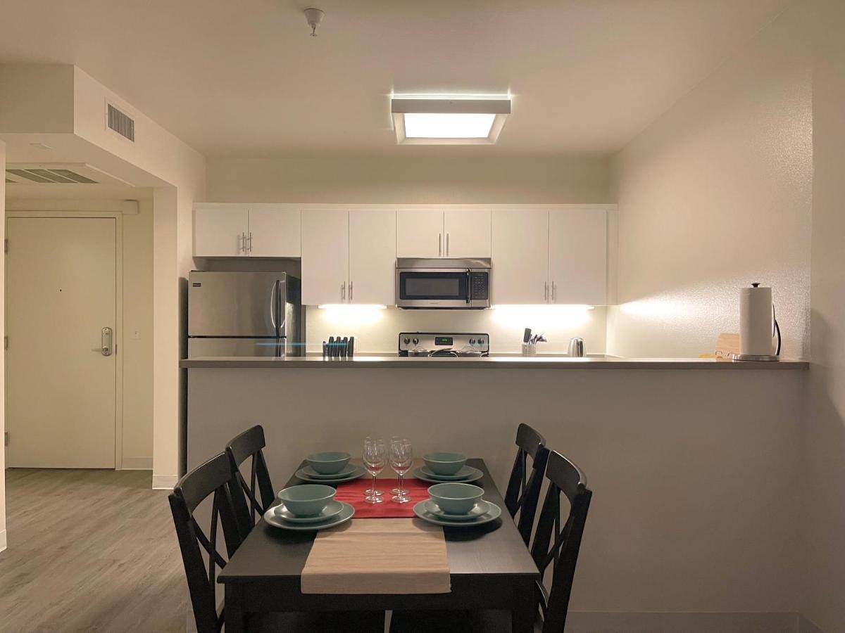 Spacious Entire Apt W Parking In Arts District Dtla B5 Los Angeles