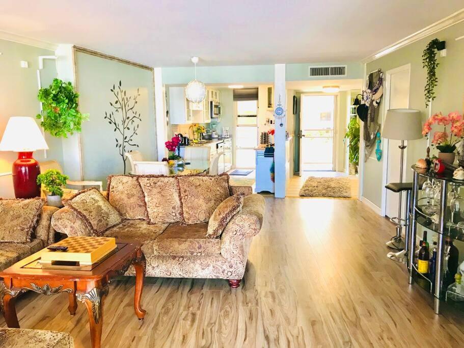 Luxury 1 Bd & 1br With Fantastic Marina View Los Angeles