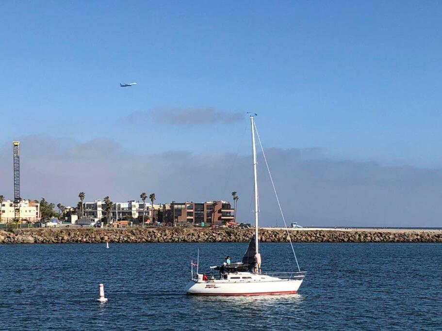 Luxury 1 Bd & 1br With Fantastic Marina View Los Angeles