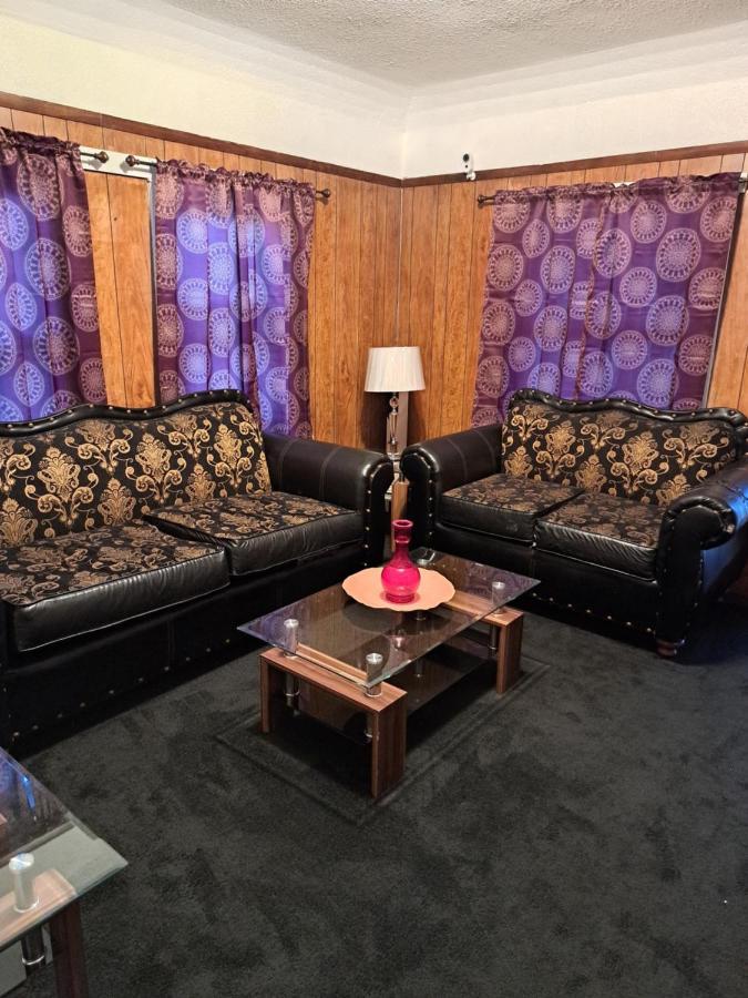 Homestay 2 Bedroom Near Downtown La *