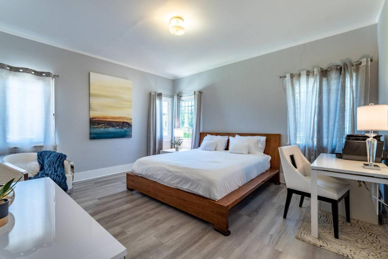 Holiday home Normandie Manor Los Angeles