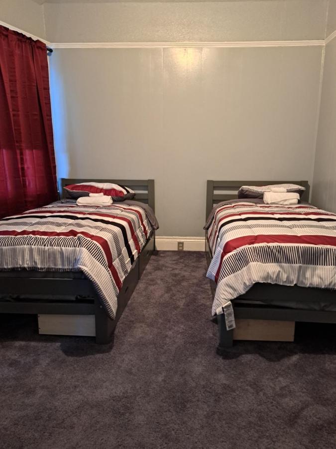 2 Bedroom Near Downtown La Homestay