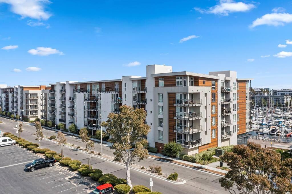 Blue Water Views Luxury Retreat In Mdr/venice Apartment Los Angeles