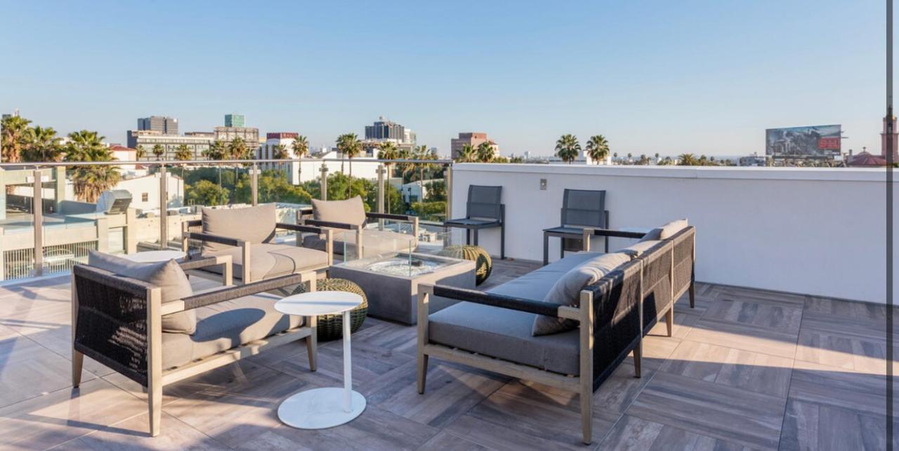 Apartment Luxury Studio Apartment In The Heart Of Hollywood!