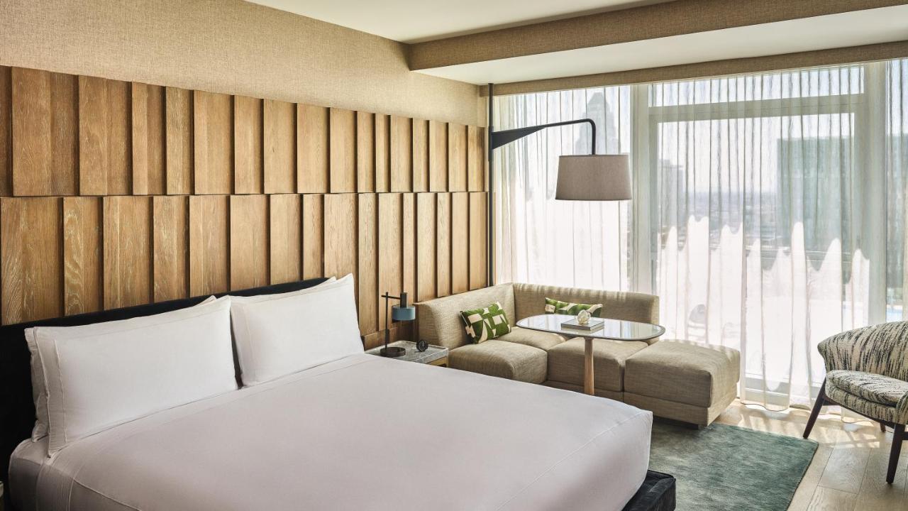 Hotel Conrad Angeles