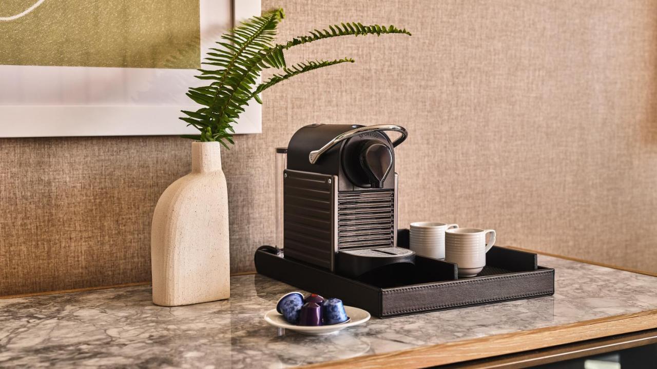 Conrad Angeles 5* Los Angeles