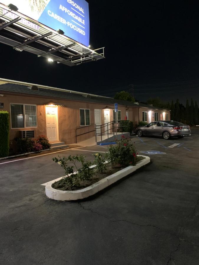 Cinema Motel *