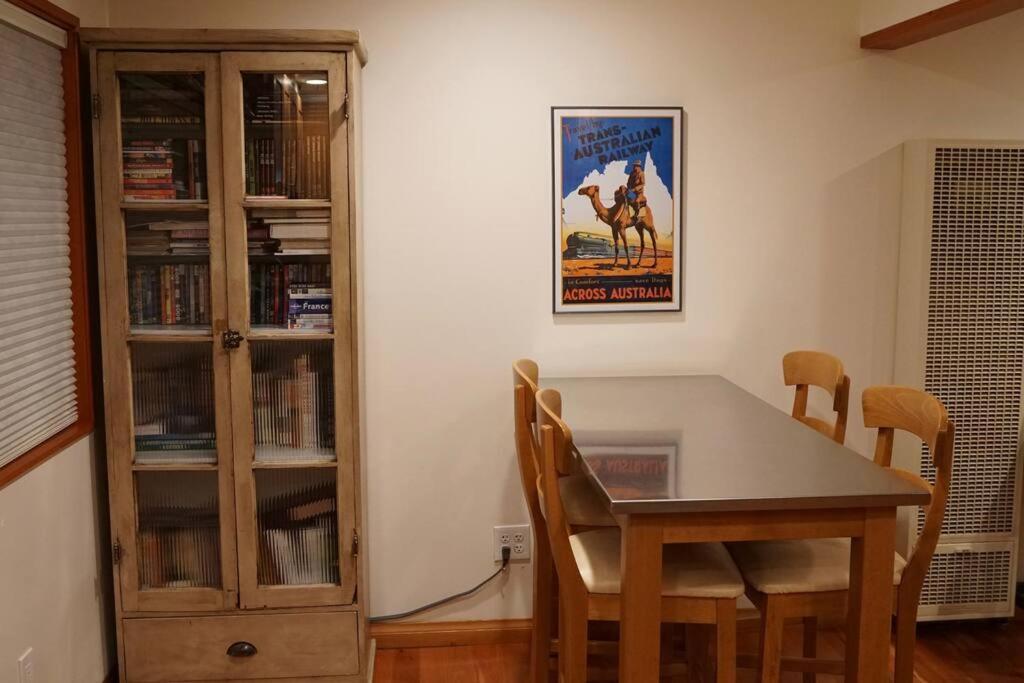 Holiday home Luxury 1 Bedroom Unit-walk To Beach -baby Friendly Los Angeles