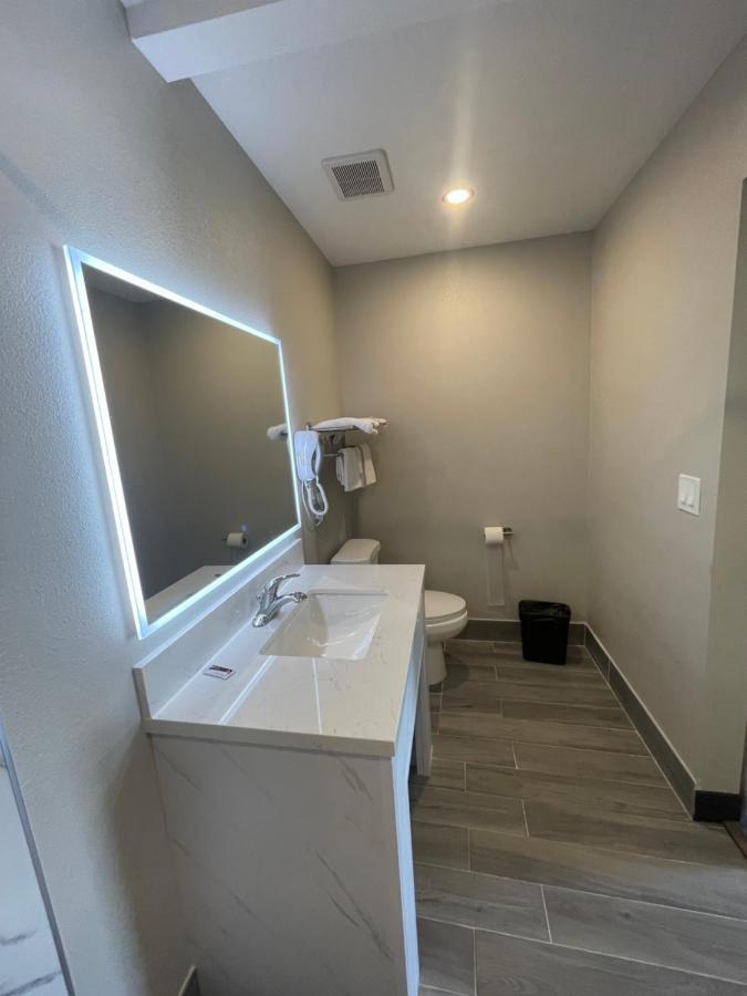 Hotel Stadium & Spas Los Angeles