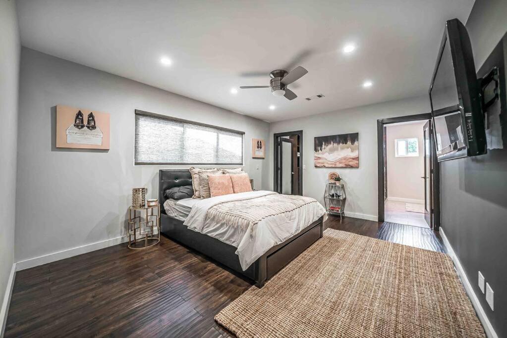 Luxury House Pool & 10 Mins From Hollywood & Universal