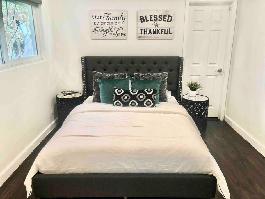 Luxury House Pool & 10 Mins From Hollywood & Universal Los Angeles