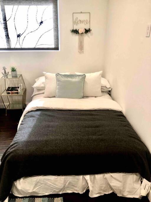 Holiday home Luxury House Pool & 10 Mins From Hollywood & Universal Los Angeles