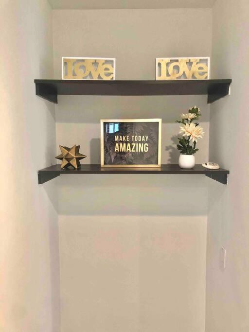 Luxury House Pool & 10 Mins From Hollywood & Universal * Los Angeles