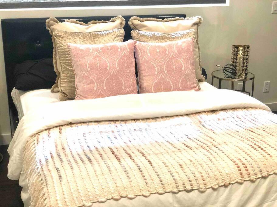 Luxury House Pool & 10 Mins From Hollywood & Universal *