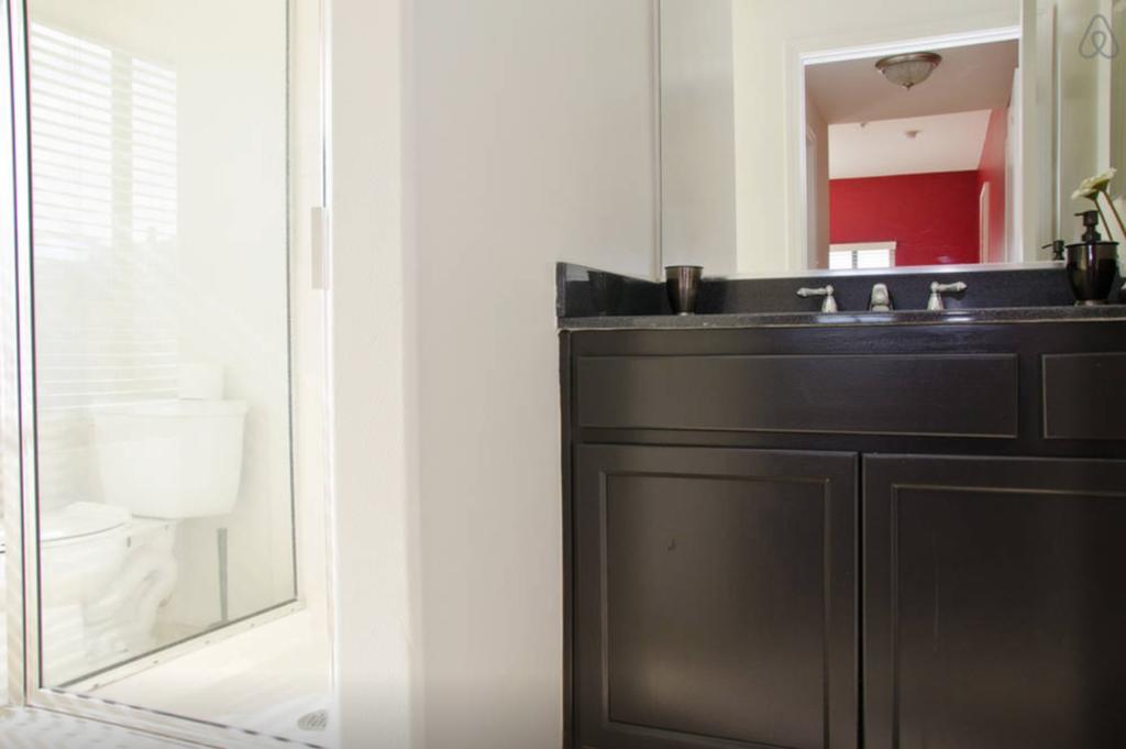 Luxury Near The Grove *