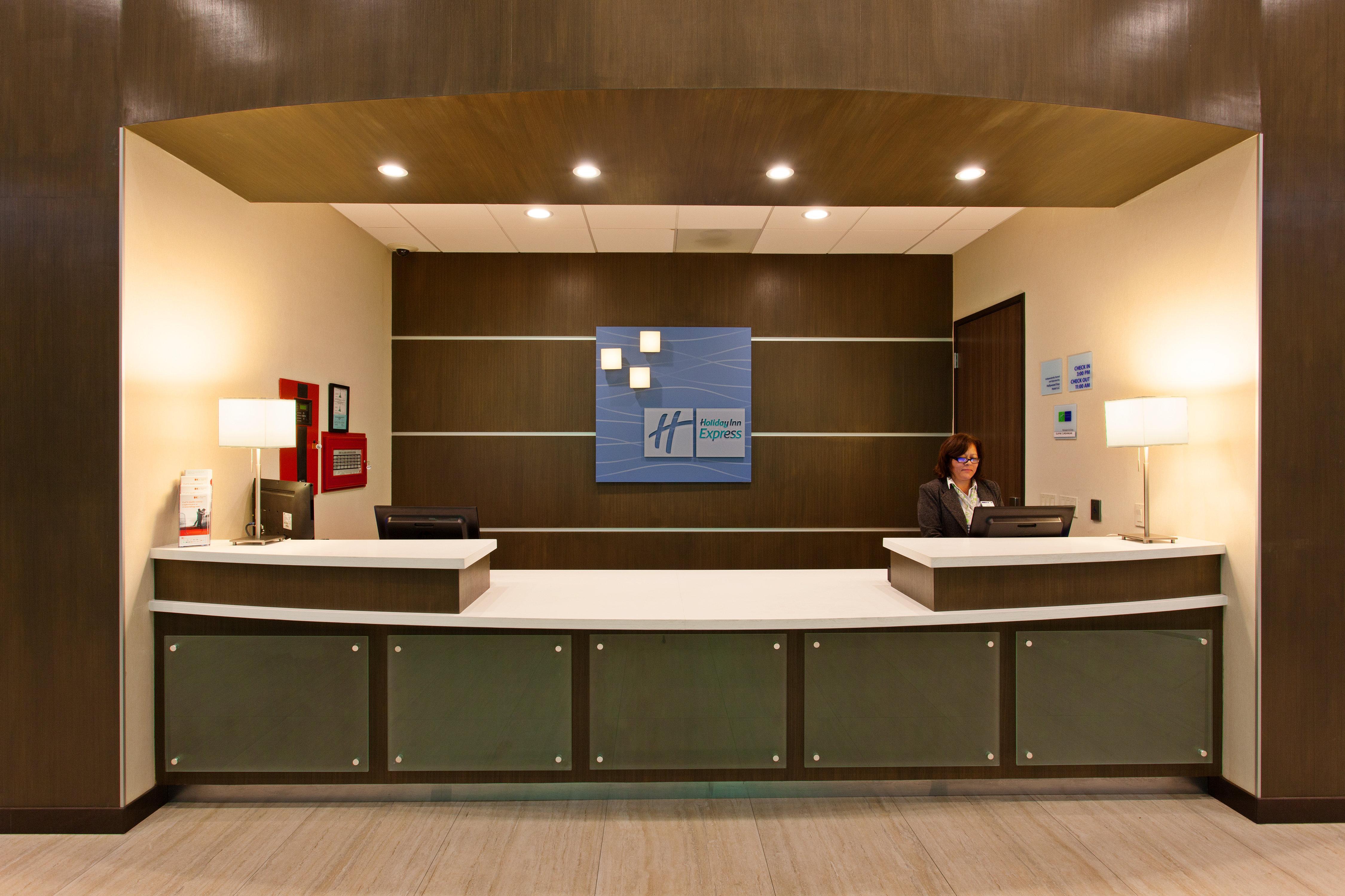 Hotel Express North Hollywood - Burbank Area By Ihg