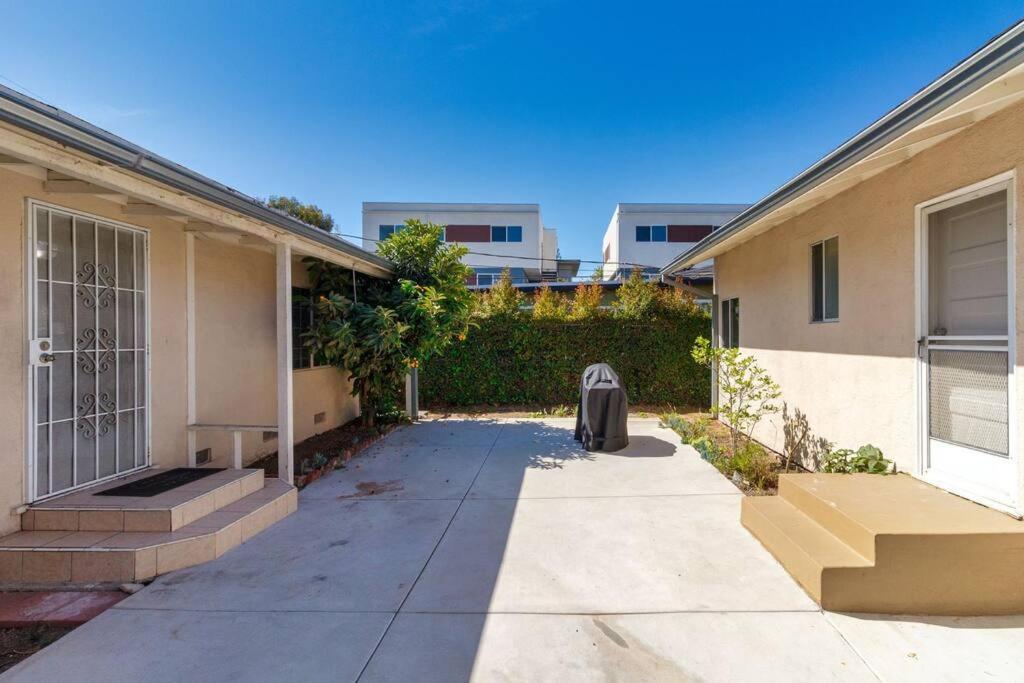 3 Bedroom Mid-wilshire Charmer Near Downtown *