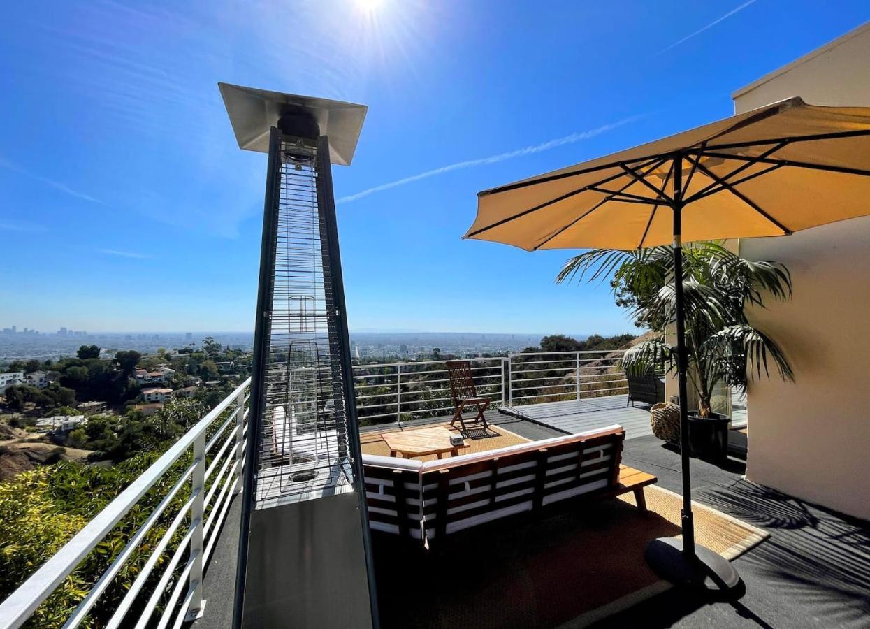 Guest house Hollywood Hills 1940s Mansion