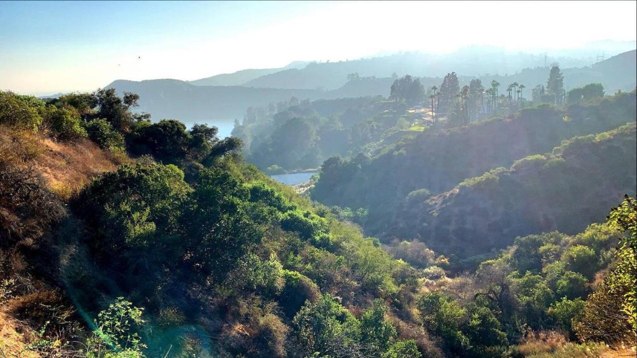 Hollywood Hills 1940s Mansion *