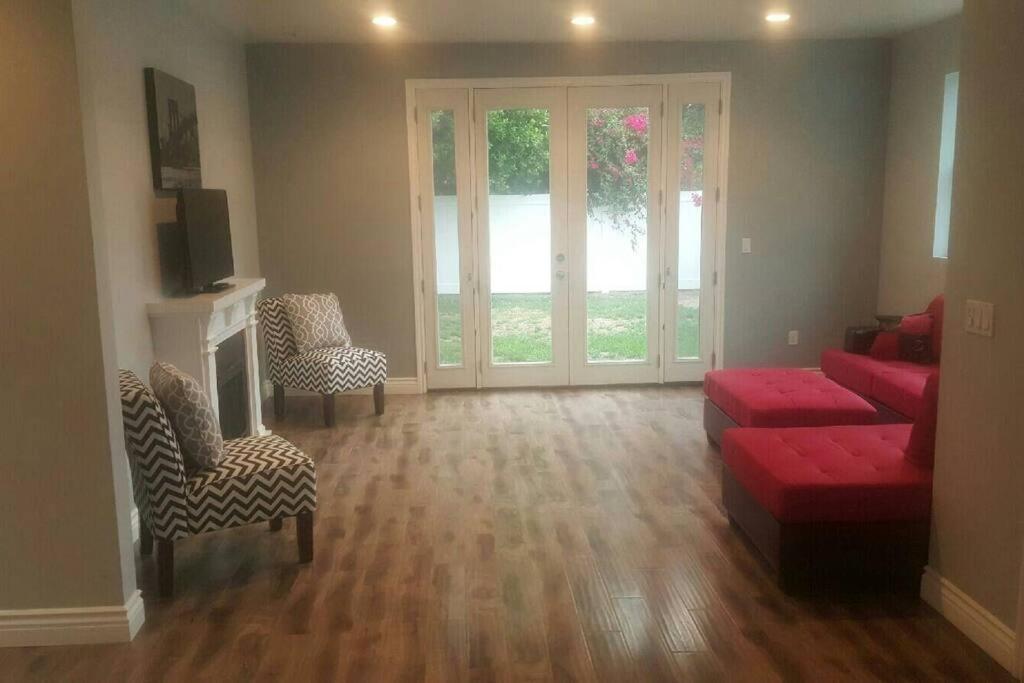 Holiday home Balboa Modern Glam Charmer Los Angeles