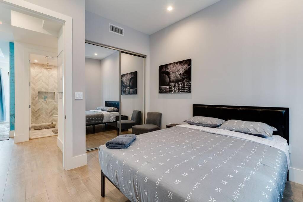 Modern 4 Bedroom Charmer W/ Rooftop Deck #2 Los Angeles