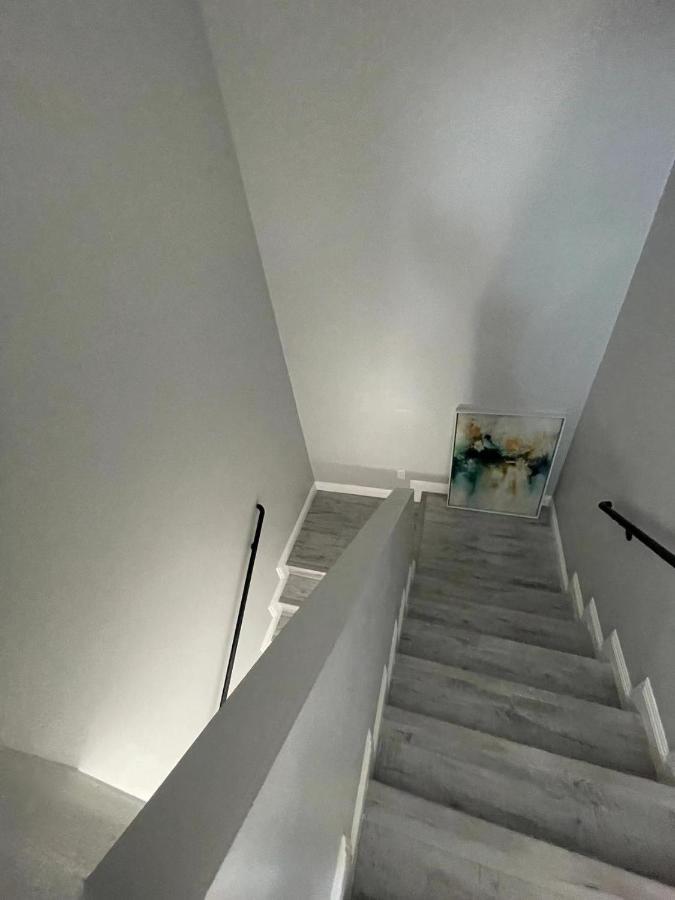 La Modern Hostel