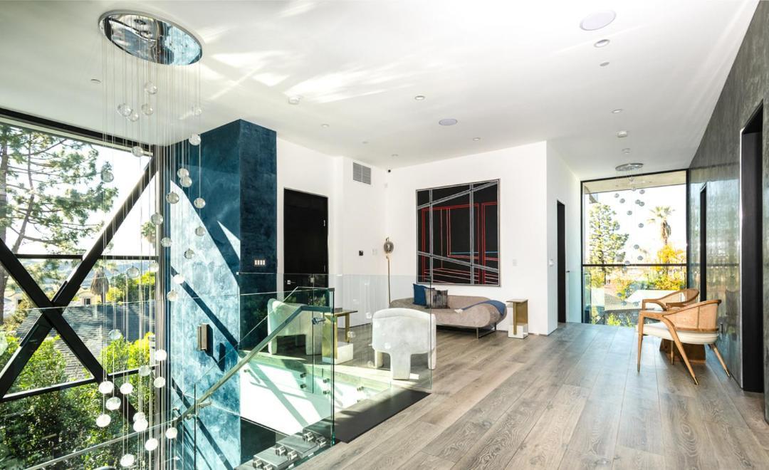 Sophisticated Modern Retreat In Bel Air Los Angeles
