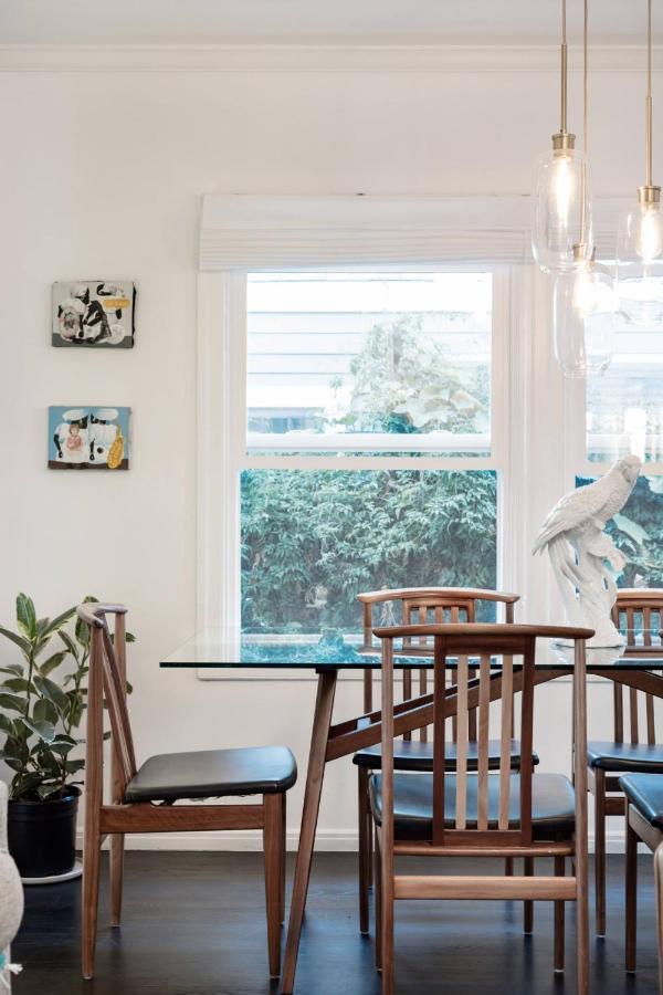 The Exquisite Venice Bungalow With Garden