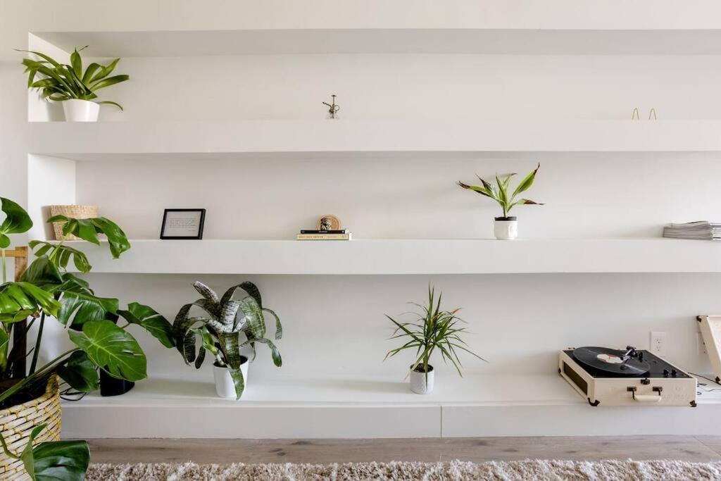 Weho 3bdm Penthouse Apartment Los Angeles