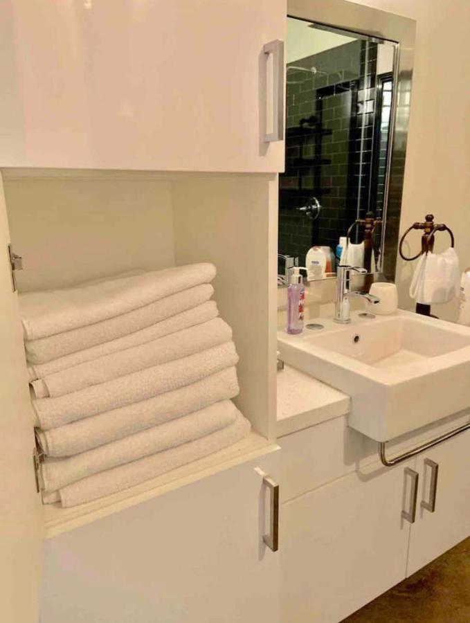 Charming Lofts In The Heart Of Hollywood