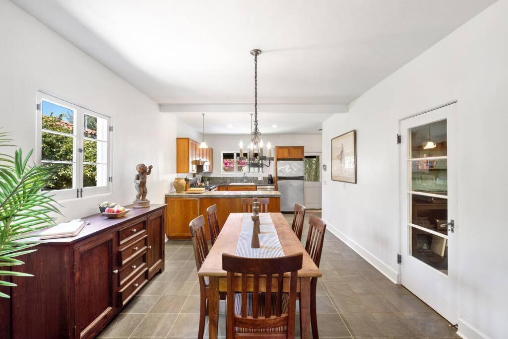Holiday home Secluded 4br Spanish Oasis In The Heart Of La