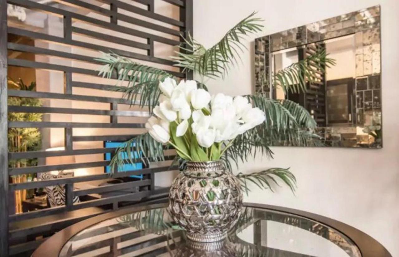Designer Downtown Loft Apartment Los Angeles