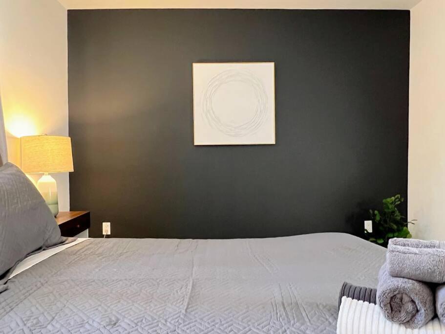 Hollywood Black Habitat Los Angeles