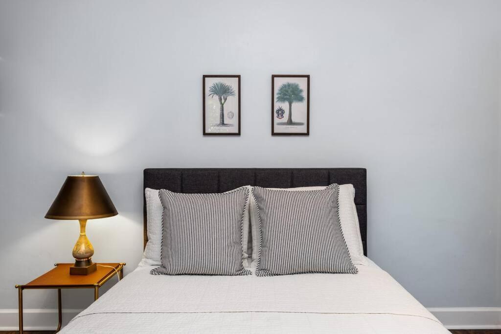Secluded 4br Spanish Oasis In The Heart Of La Holiday home