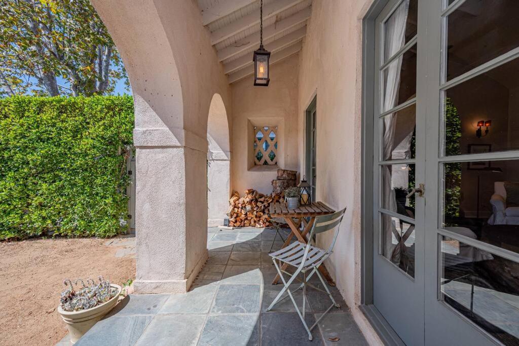 Holiday home Secluded 4br Spanish Oasis In The Heart Of La