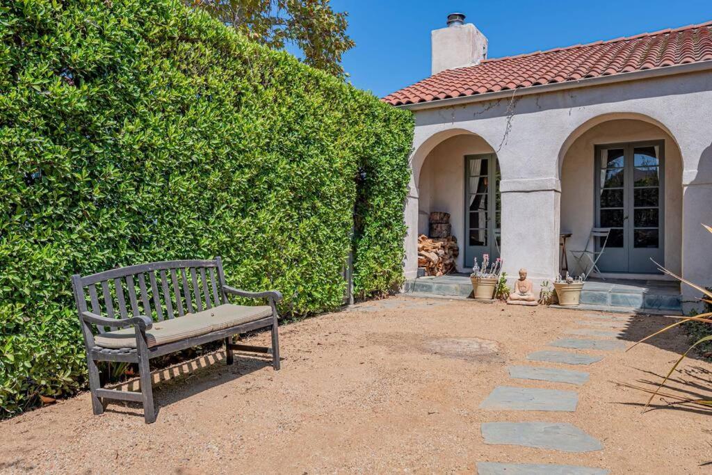 Secluded 4br Spanish Oasis In The Heart Of La Los Angeles