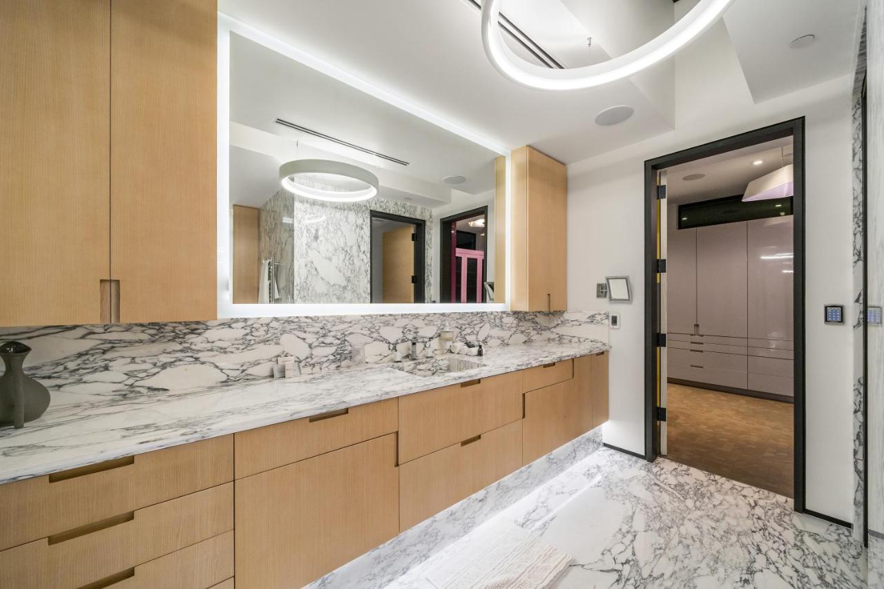 Villa Ultra-modern Mansion In The Heart Of Beverly Hills Los Angeles