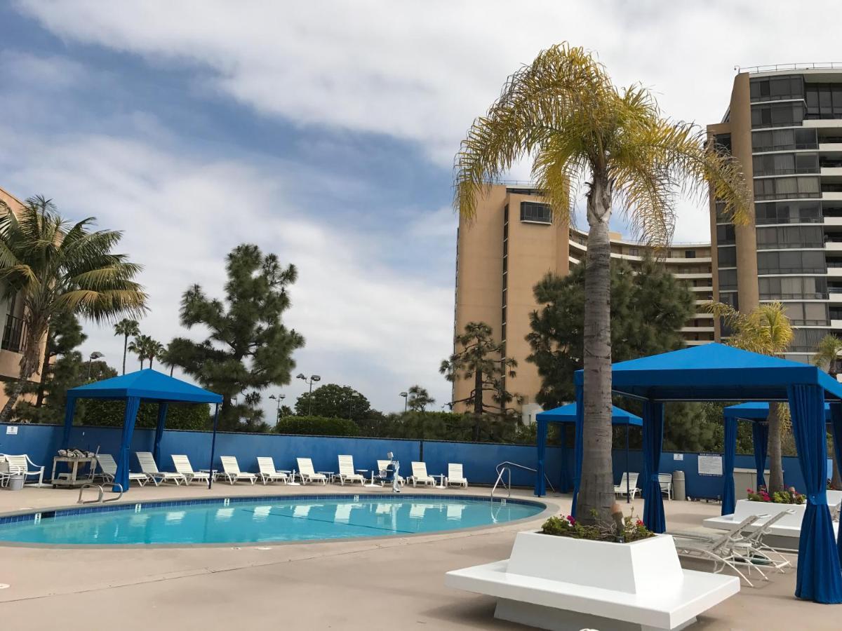 Luxury 1 Bd & 1br With Fantastic Marina View Apartment