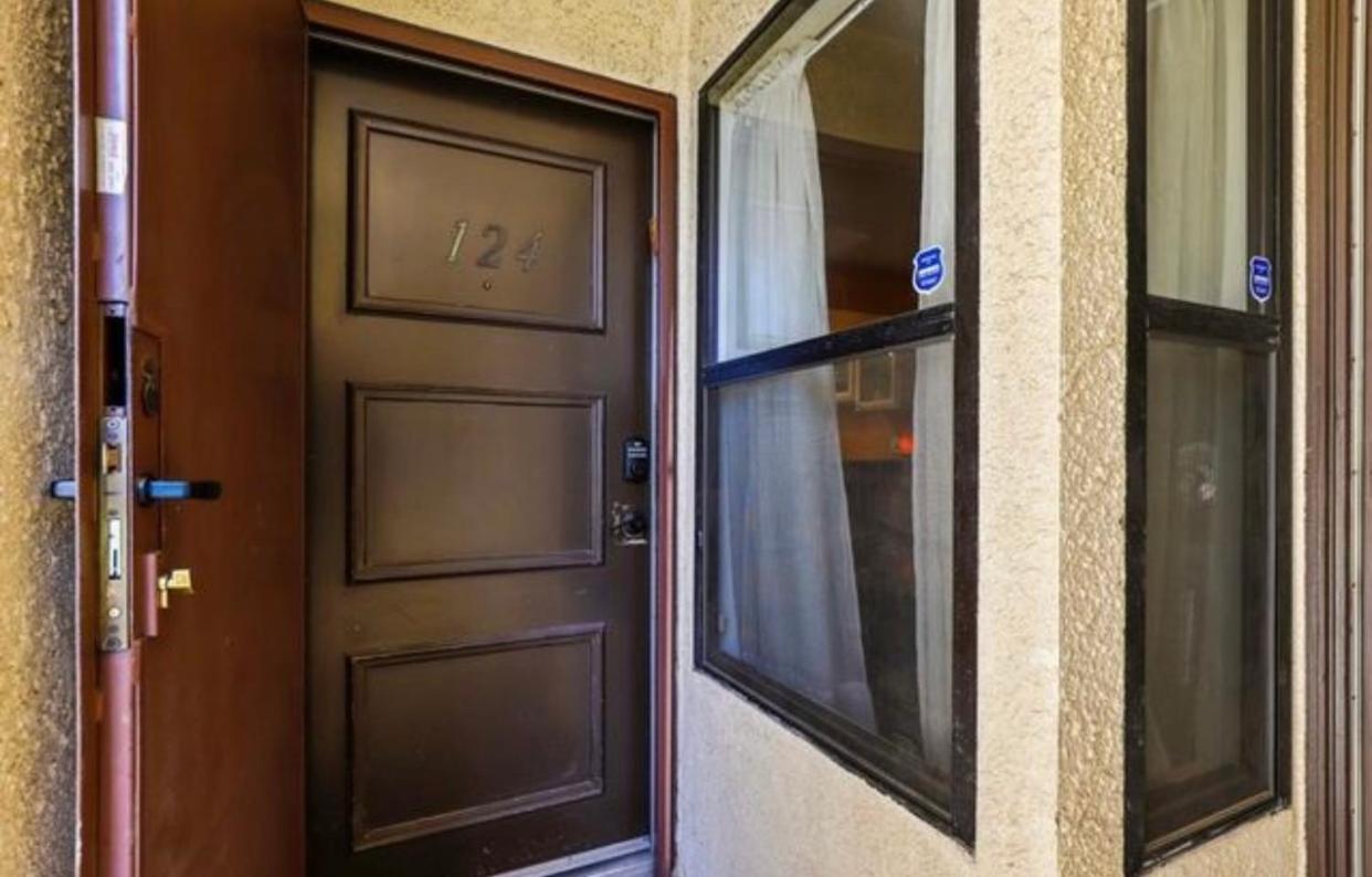 Condo Near Lax & Sofi Homestay *