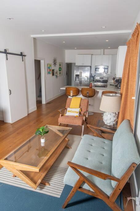 Mid Century Modern - Walk To Dodger Stadium, Dtla Holiday home Los Angeles